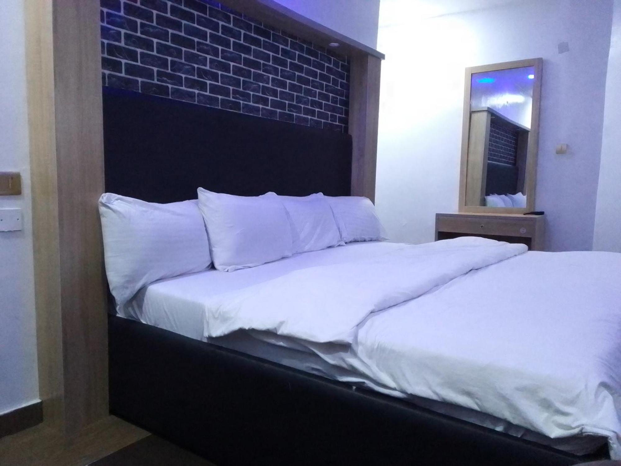 Hotel Exclusive Mansion Lekki Phase 1 Ilado Exterior foto